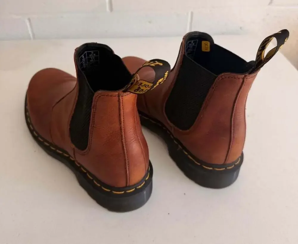 Dr. Martens 2976 Ambassador Soft Leather Chelsea Boots, Cashew, 9M/10L